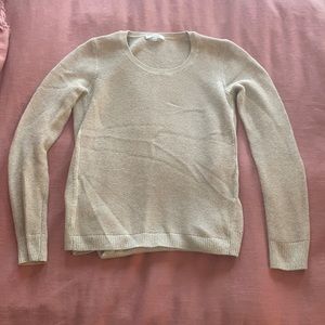 Women’s sweater